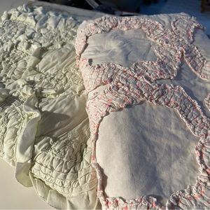 Anthropologie Toddler Quilts - Pink Sprinkle & Pale Green Ruffle